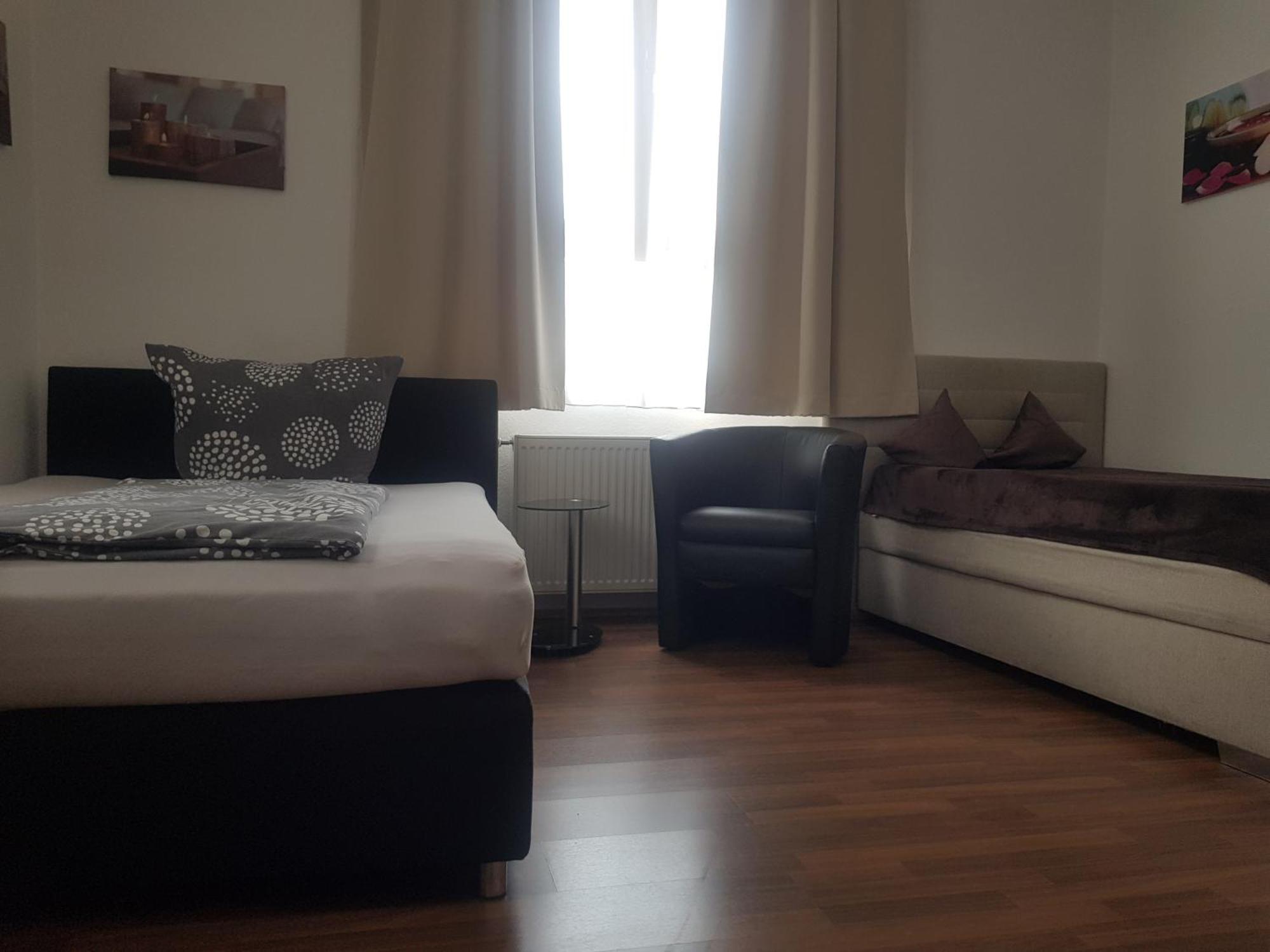 Ferienwohnung Fiwa Fewo-1 Und Fewo-2 Pirmasens Cameră foto